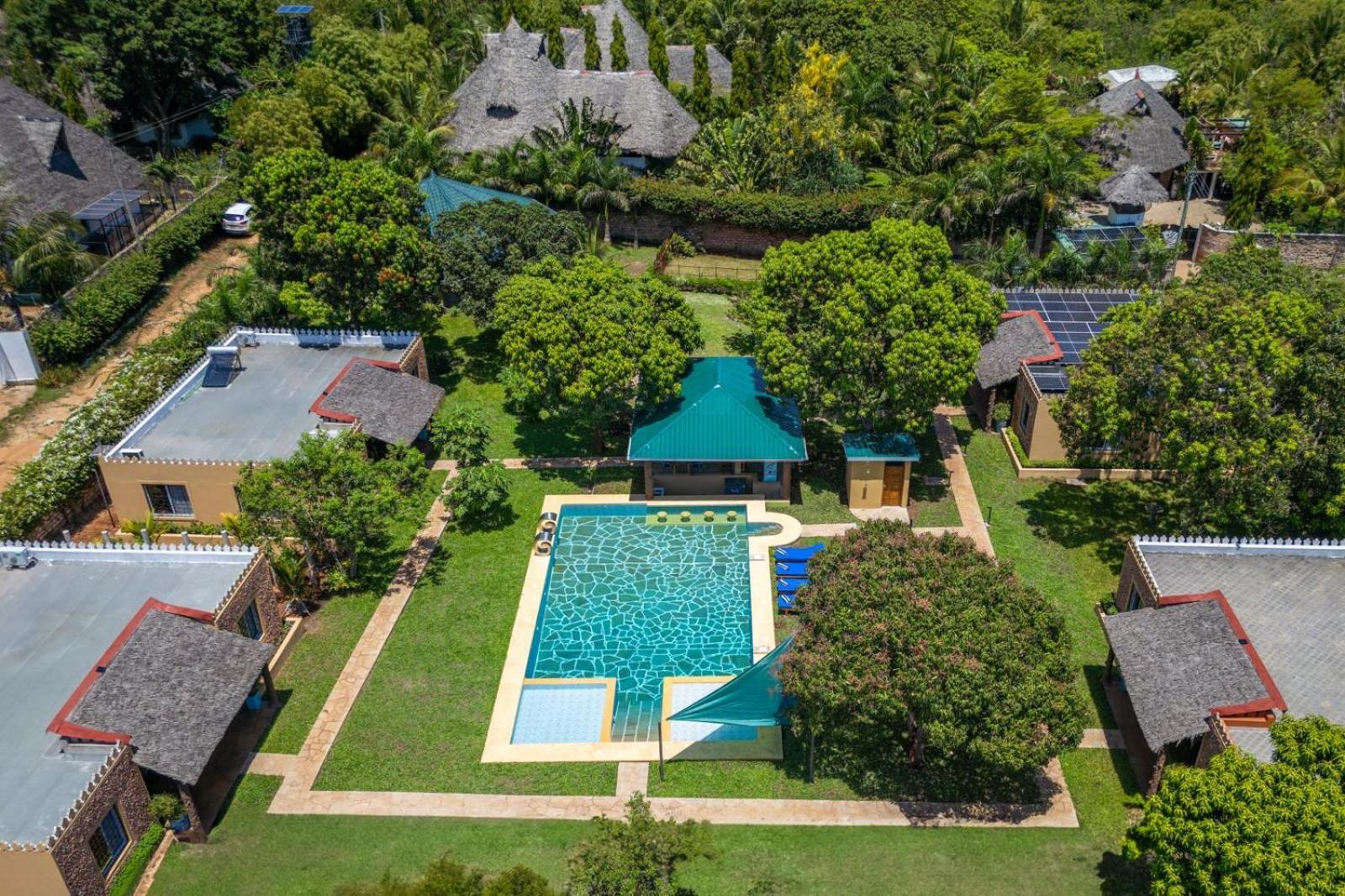 Babylon Gardens Diani Hotell Ukunda Exteriör bild