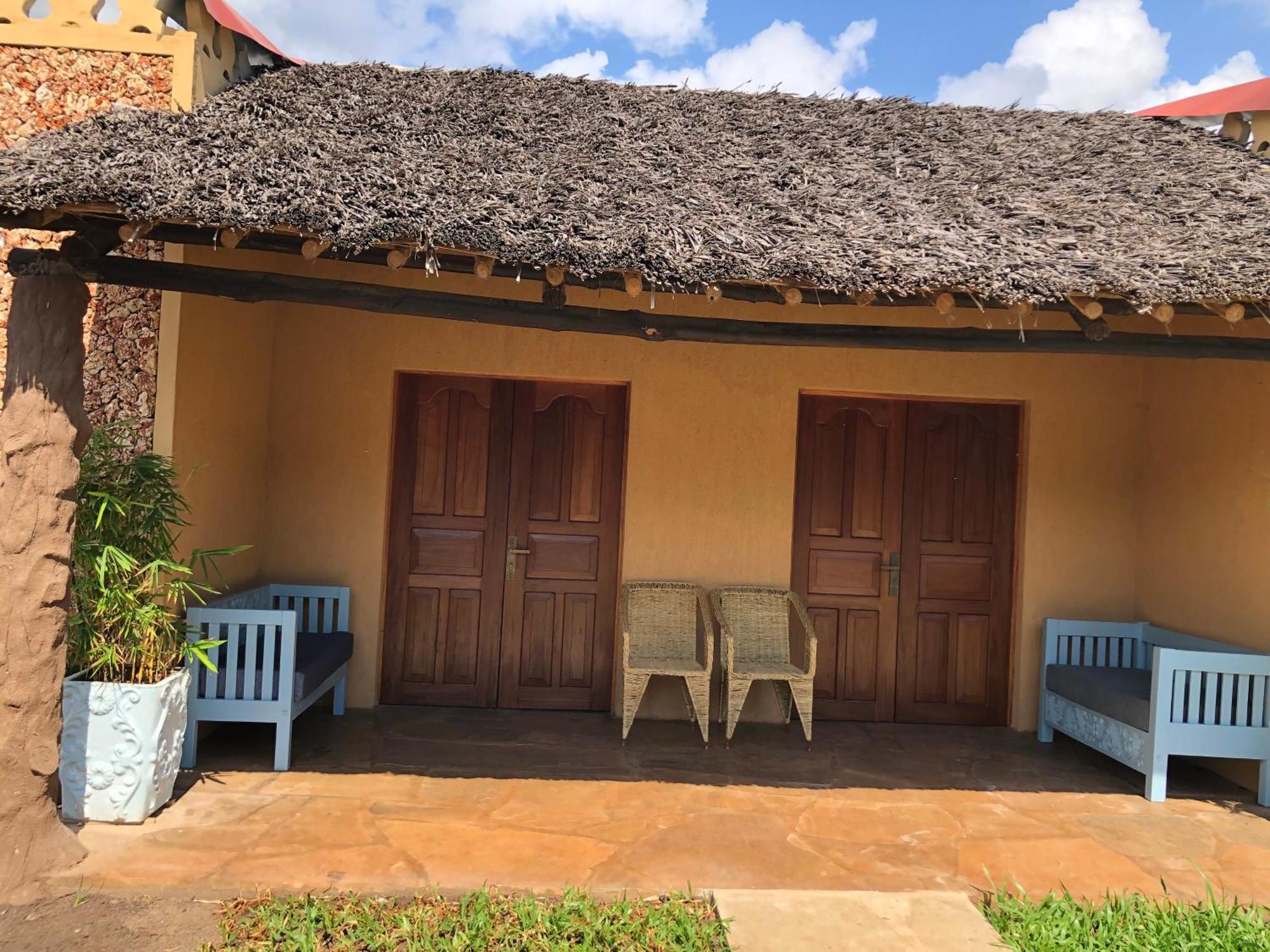 Babylon Gardens Diani Hotell Ukunda Exteriör bild